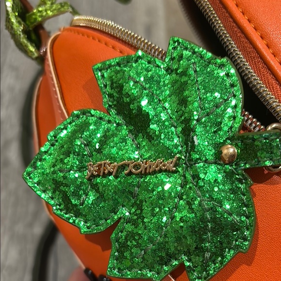Betsy Johnson Pumpkin Purse Pocketbook - Picture 6 of 7